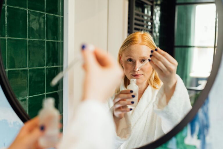 Best 5 Skin Supplements for Acne and Oily Skin